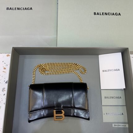 Balenciaga Hourglass Wallet On Chain in Black, For Women, Women’s Bags 7.6in/19cm 6560501QJ4M1000