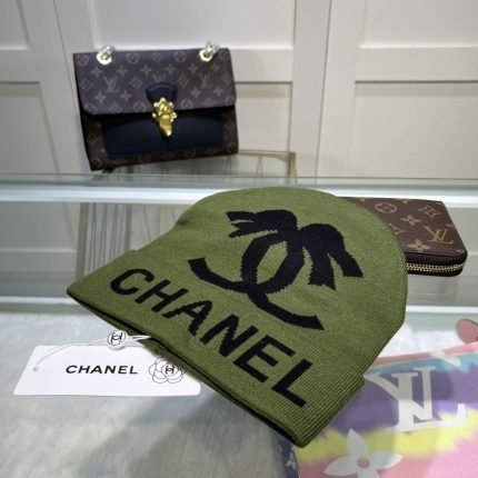 Chanel Beanie In Green
