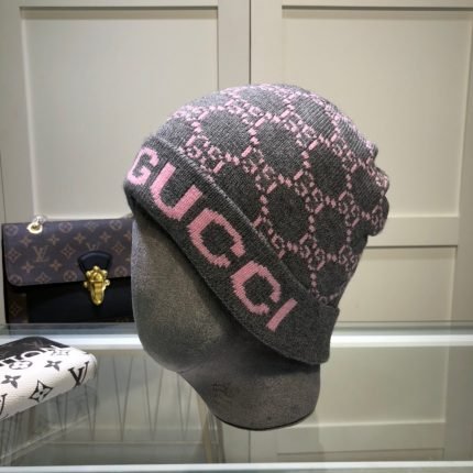 Gucci Beanie Cashmere In Grey