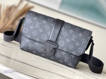[REP 1:1] Louis Vuitton S Cape Messenger Monogram Eclipse Unique Bag For Women M46794 2 – 28cm