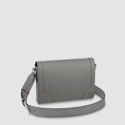 1:1 Replica Louis Vuitton LV New Flap Messenger Taiga Grey Unique Bag For Men M30808 – 11.1in/28.3cm