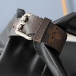 Louis Vuitton Atlantis Vibe Mm Black 41cm M11266 - Image 7