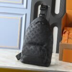 Louis Vuitton Racer Slingbag Black 42Cm M46107 - Image 2
