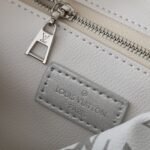 Louis Vuitton Cosmetic Pouch Frost Gradient Silver 27Cm M12052 - Image 7