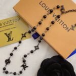 Louis Vuitton Lv Pearls Necklace Black M02445 - Image 5