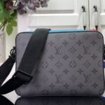 Super Vip 1:1 – Louis Vuitton Trio Messenger Monogram Eclipse Reverse Turquoise 25Cm M11648 - Image 4