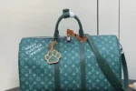 Louis Vuitton Keepall Bandoulière Green 45Cm M46593 - Image 2