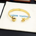 Louis Vuitton Cuff Braclet Gold - Image 4