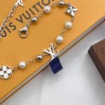 Louis Vuitton Lv Pearls Bracelet Silver M1384A - Image 5