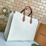 Louis Vuitton Onthego GM White Bag 41 cm - Image 2