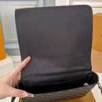 Louis Vuitton Studio Messenger Damier Black And Grey 23Cm N50007 - Image 3