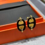 Hermes Mini Maillon Earrings Black - Image 2