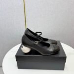 Chanel Mary Janes Patent And Imitation Pearls Black G46775 B22202 94305 - Image 2