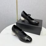 Chanel Mary Janes Patent And Imitation Pearls Black G46775 B22202 94305 - Image 4