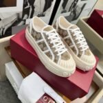 Gucci Women Chunky Sneaker Beige And Brown 831825 20Q20 9745 - Image 2