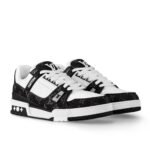 Louis Vuitton Trainer Sneakers Black And White 1A9Jgb