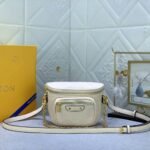 Louis Vuitton Mini Bumbag Cream 17Cm M83275 - Image 2