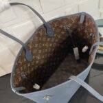 Louis Vuitton U Square 45 In Red 70Cm - Image 2