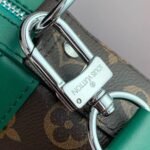 Louis Vuitton Trio Messenger Bag Green 25Cm M12766 - Image 7