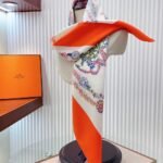 Hermes Brides De Gala En Fleurs Scarf 90Cm Vermillon H004192S 04 - Image 6