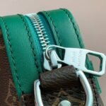 Louis Vuitton Trio Messenger Bag Green 25Cm M12766 - Image 8