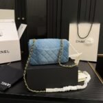 Chanel Classic Handbag Washed Denim And Gold Tone Metal Blue 19cm A01112 B16747 NX158 - Image 4