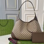 Gucci B Maxi Shoulder Bag Beige And Dark Grey 50Cm - Image 2
