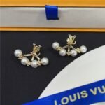 Louis Vuitton Lv Minigram Pearls Earrings - Image 2