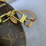 Louis Vuitton Mini Bumbag Bag Monogram Canvas 17Cm M82335 - Image 5