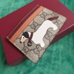 Gucci Bi-Color Gg Card Case With Dog Detail Beige And Dark Brown 11Cm - Image 3