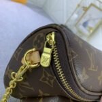 Louis Vuitton Mini Bumbag Bag Monogram Canvas 17Cm M82335 - Image 4