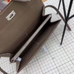 Hermes Kelly Classic Wallet Étoupe 19Cm H051300Cc18 - Image 5