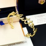 Louis Vuitton Lv Script Bracelet Gold M1812S - Image 4