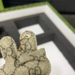 Gift Set: Gucci Neo Vintage Gg Supreme Messenger Bag With Labubu Accessories And Bag Charm - Image 7