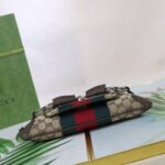 Gucci Small Horsebit Chain Shoulder Bag Beige And Brown 27Cm - Image 4