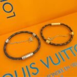 Louis Vuitton Chain It Bracelet Silver M8573E - Image 3
