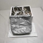 Chanel 22 Mini Handbag Gray 18cm - Image 2