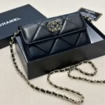 Chanel Flap Bag Black 19Cm - Image 2