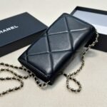 Chanel Flap Bag Black 19Cm - Image 7