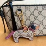 Gucci Gg Emblem Small Shoulder Bag Beige And Dark Brown 22Cm ‎847281 Faeuc 9741 - Image 6