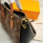 Louis Vuitton Vendôme MM Bag Brown 26Cm M46507 - Image 6