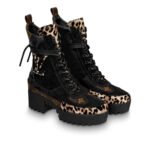 Louis Vuitton Laureate Platform Desert Boot Black 1A5Nnu