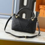 Louis Vuitton Handbag Monogram Empreinte V Tote BB Black 27Cm - Image 4