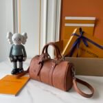 Louis Vuitton Keepall Bandoulière 35 Tan 25Cm M25980 - Image 5