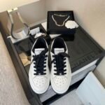 Chanel Runner Trainer Sneakers White And Black G35934 - Image 2