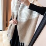 Loewe Anagram Scarf In Wool Beige And White F811257X79 2147 - Image 4