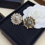 Chanel Stud Earrings Gold - Image 5