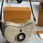 Louis Vuitton Croissant MM Black 26Cm M24811 - Image 2