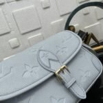 Super Vip 1:1 - Louis Vuitton Diane Monogram Empreinte Blue 24Cm - Image 6