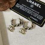 Chanel Chain CC Small Hoop Earrings Gold - Image 2